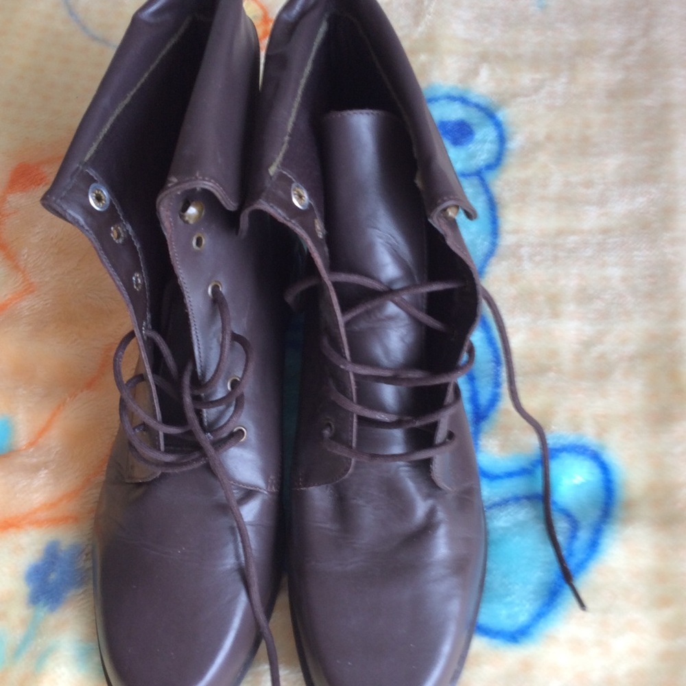 Brown Classique Boot - image 4